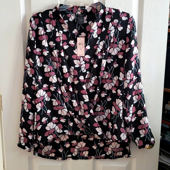 Size SP Ann Taylor blouse - Picture 1 of 3